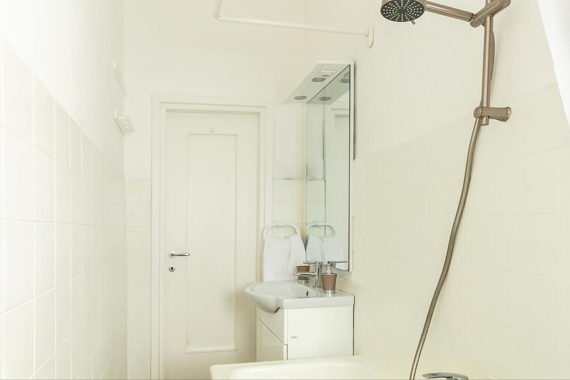 Dehomes - Porta Vittoria Comfort Suite Милано Екстериор снимка